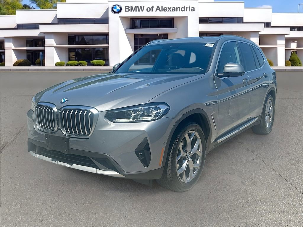 Certified 2023 BMW X3 xDrive30i w/ Premium Package AWD/4WD image 3