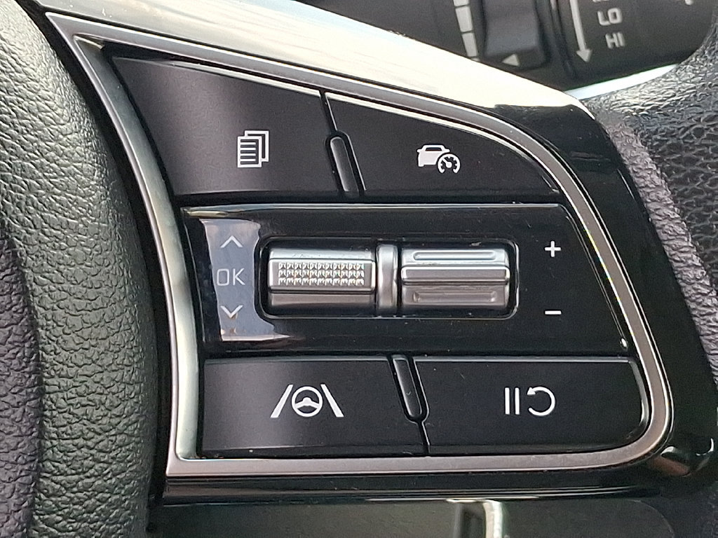 Used 2024 Kia Forte LXS FWD image 21