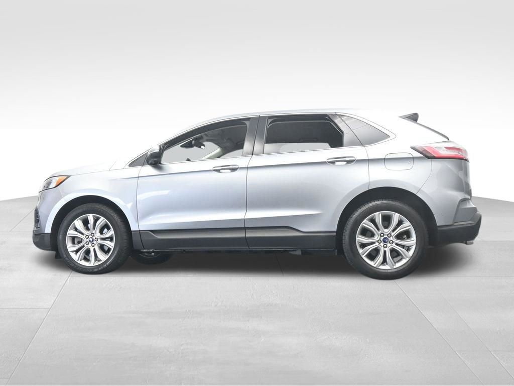 Certified 2022 Ford Edge Titanium w/ Equipment Group 301A image 65