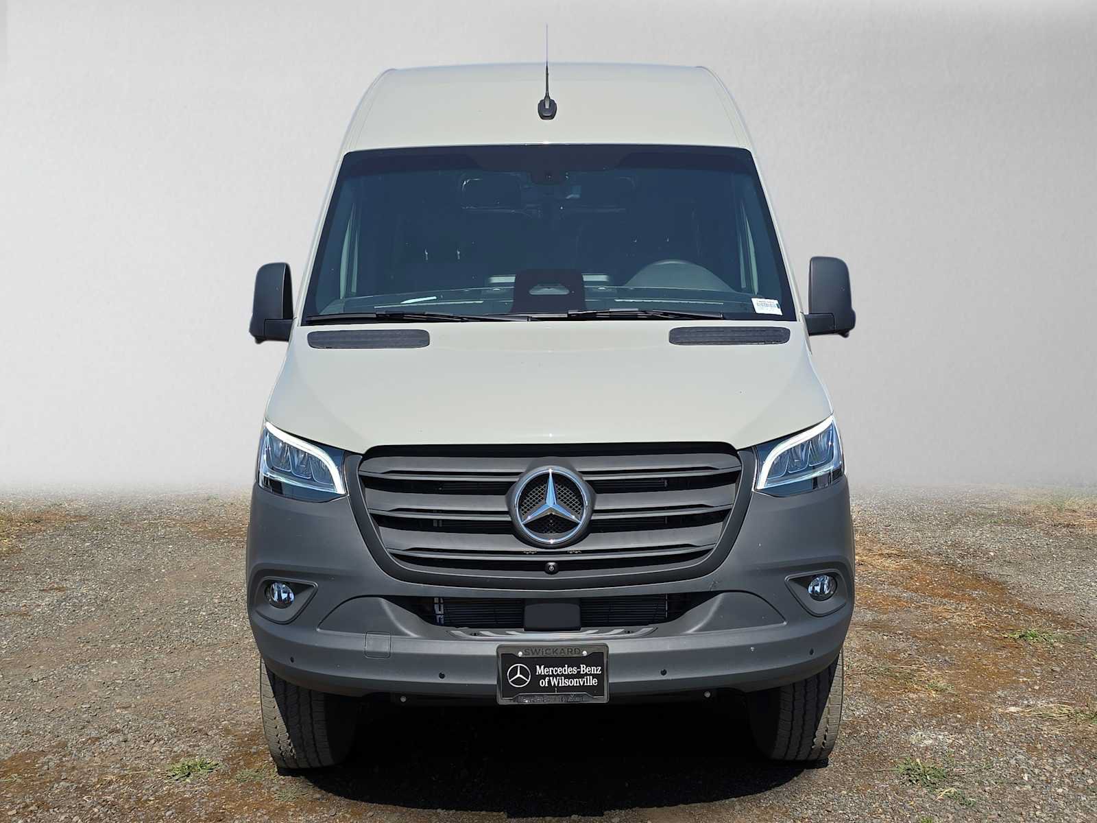 Used 2026 Mercedes-Benz Sprinter 2500 image 8