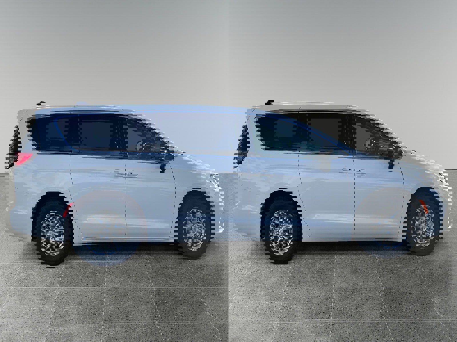 New 2026 Chrysler Pacifica Select image 6