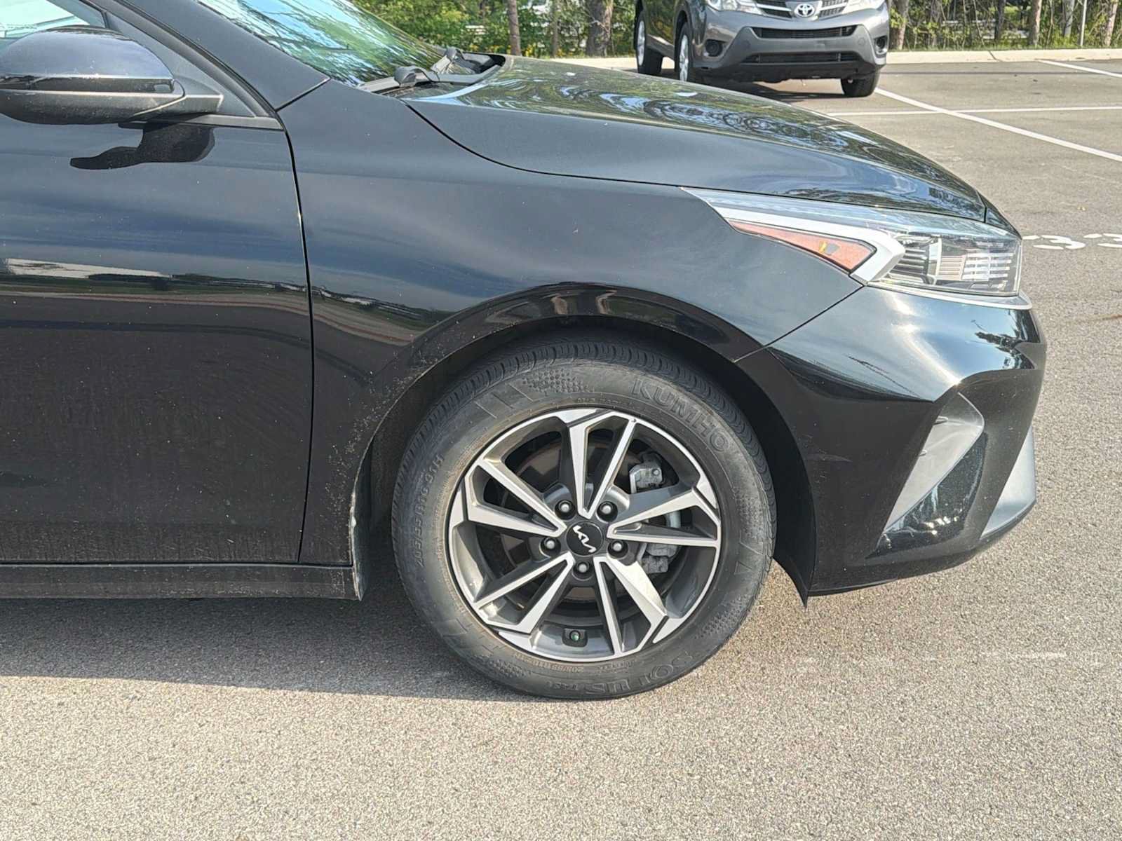 Used 2022 Kia Forte LXS FWD image 19