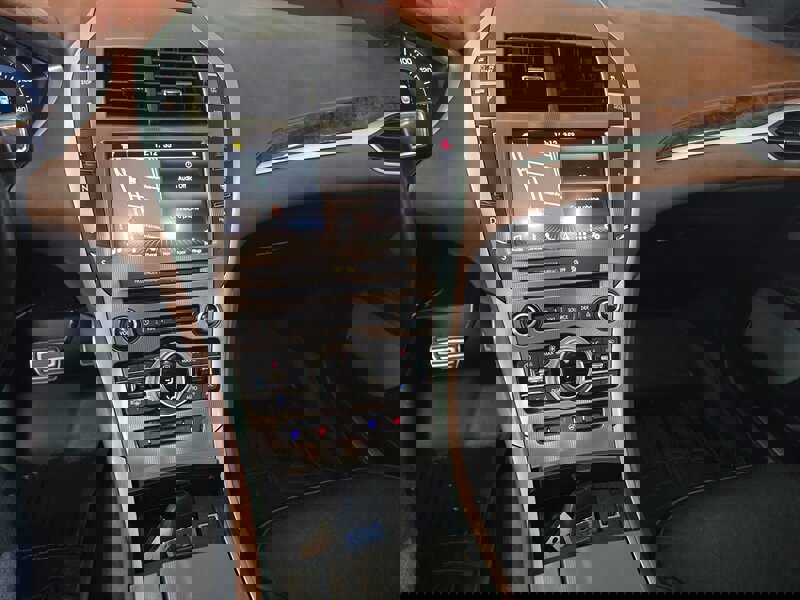 Used 2017 Lincoln MKZ Black Label w/ Technology Package image 25