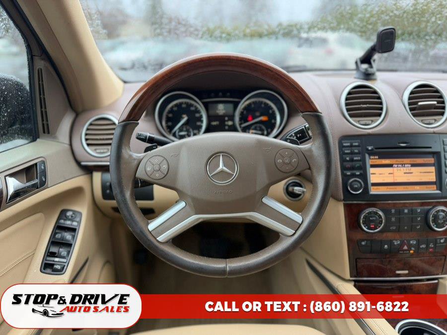 Used 2012 Mercedes-Benz GL 450 4MATIC image 13