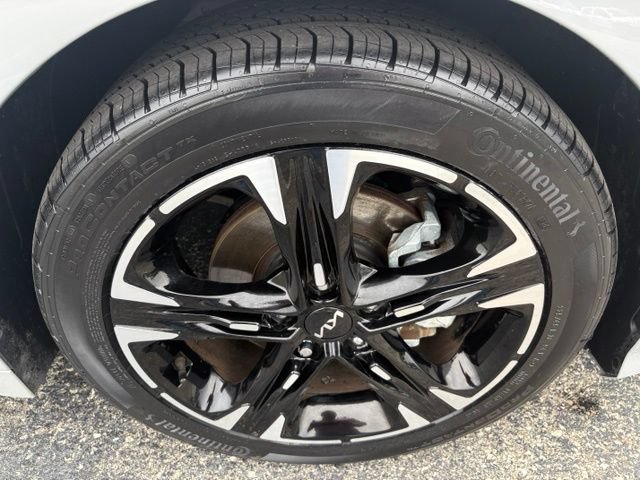 Used 2024 Kia K5 GT-Line AWD/4WD image 22