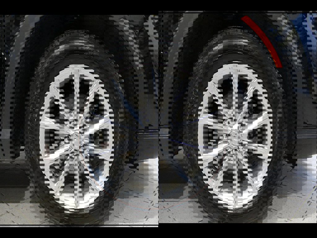 Certified 2023 Honda CR-V EX-L image 10