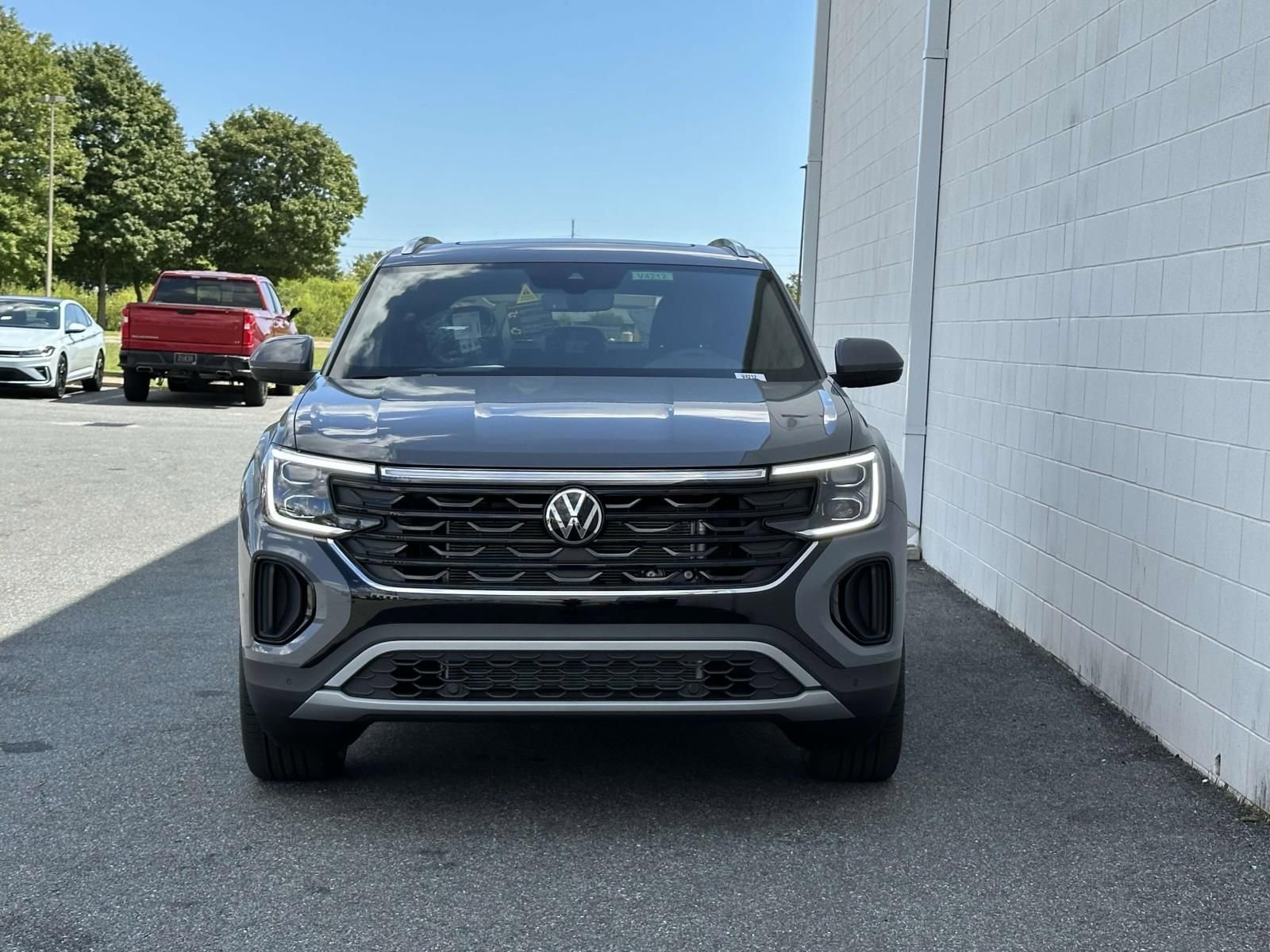 New 2026 Volkswagen Atlas Cross Sport SE image 8