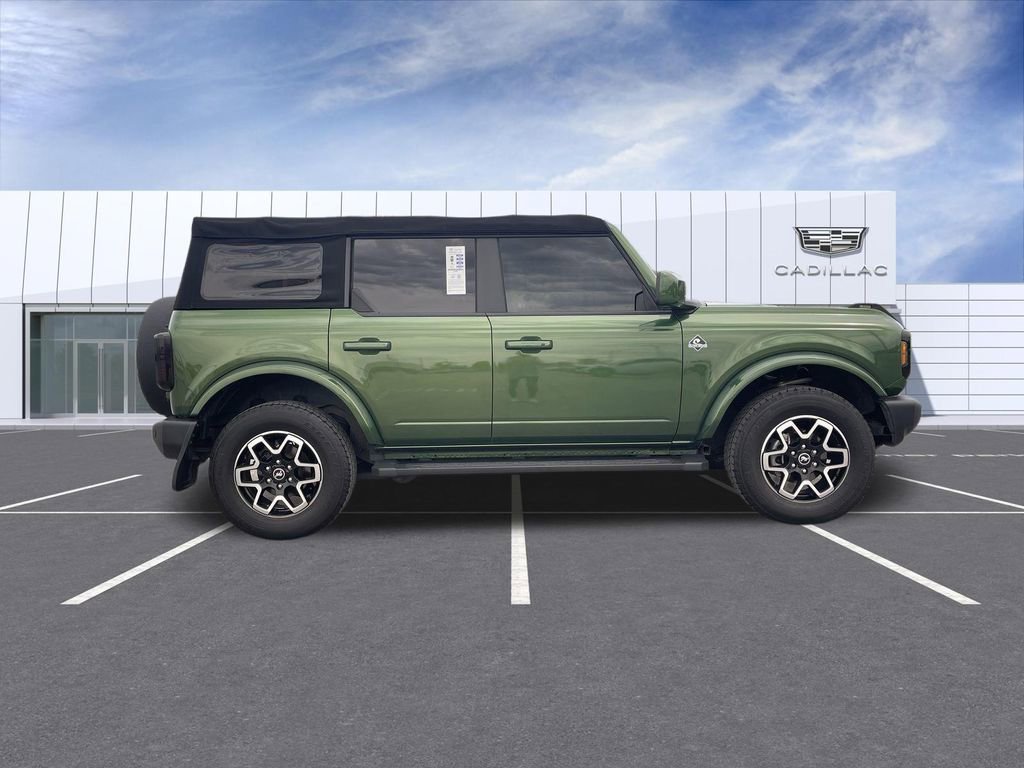 Used 2022 Ford Bronco Outer Banks AWD/4WD image 9