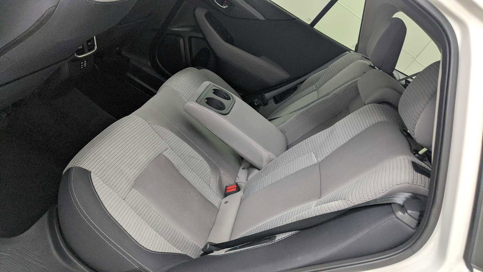 Certified 2025 Subaru Outback Premium AWD/4WD image 20
