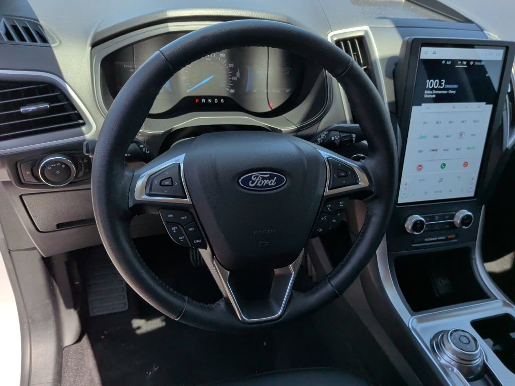 Used 2022 Ford Edge SEL w/ Convenience Package AWD/4WD image 16