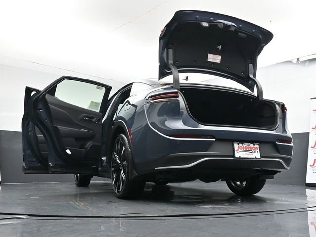 Used 2026 Toyota Crown Platinum AWD/4WD image 40