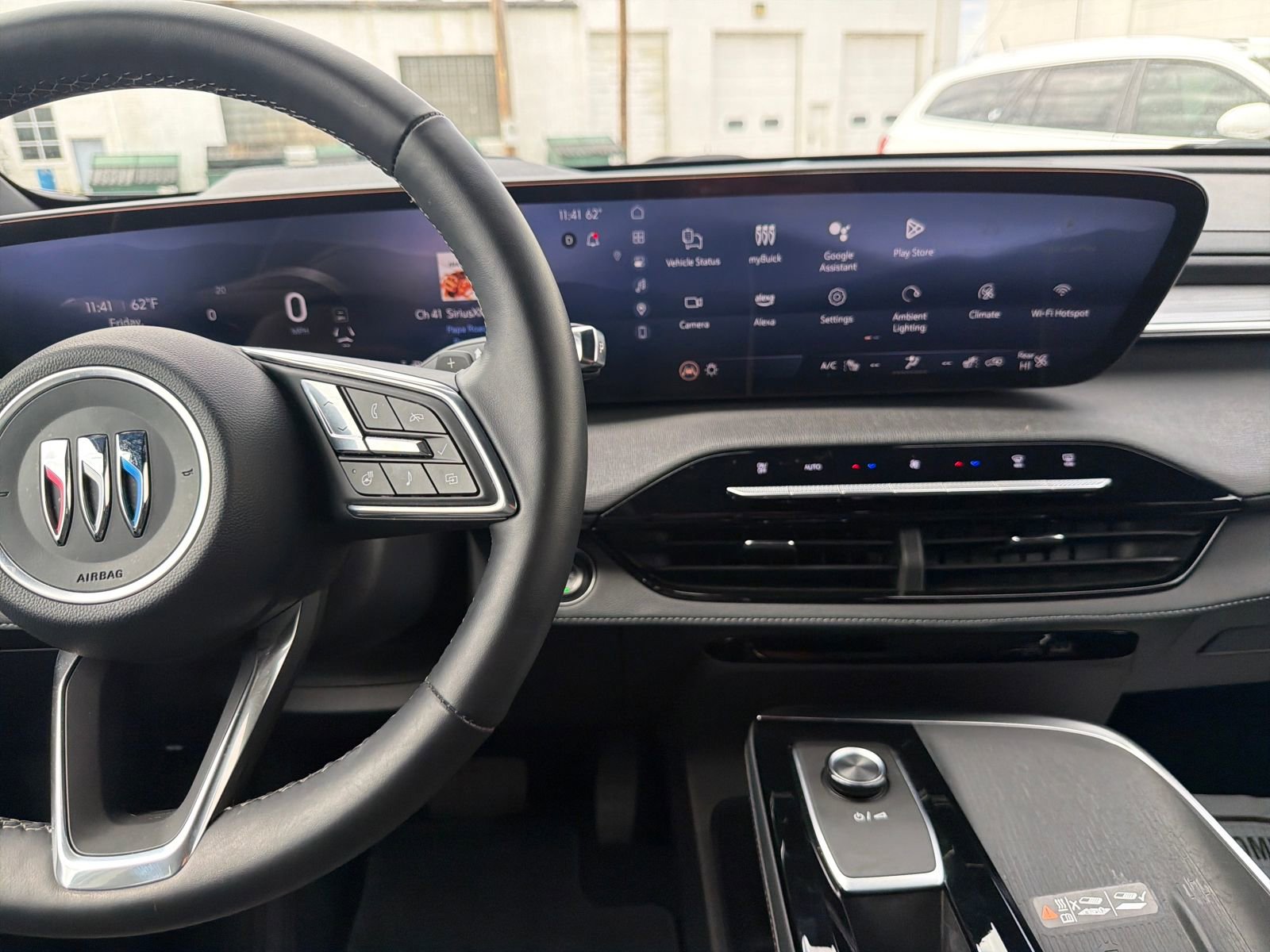 Used 2025 Buick Enclave Preferred image 23