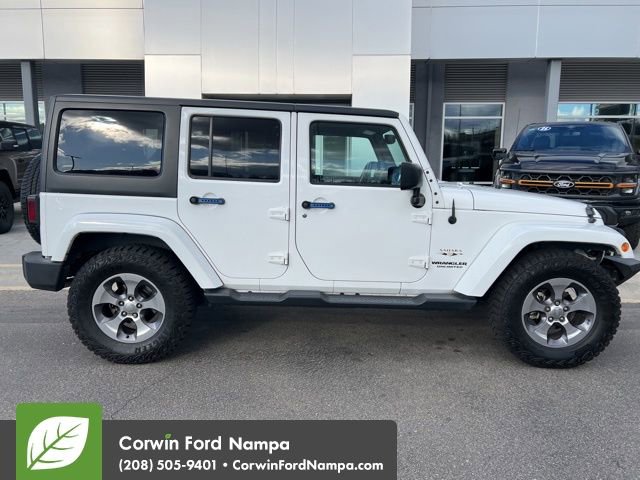 Used 2016 Jeep Wrangler Unlimited Sahara w/ Connectivity Group image 8