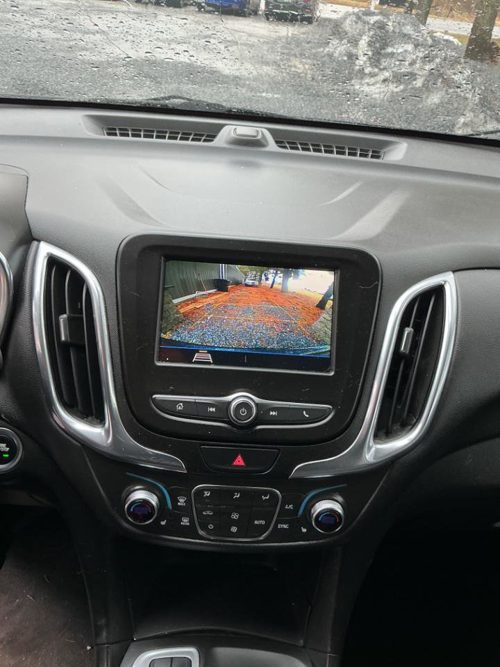 Used 2019 Chevrolet Equinox LT AWD/4WD image 14