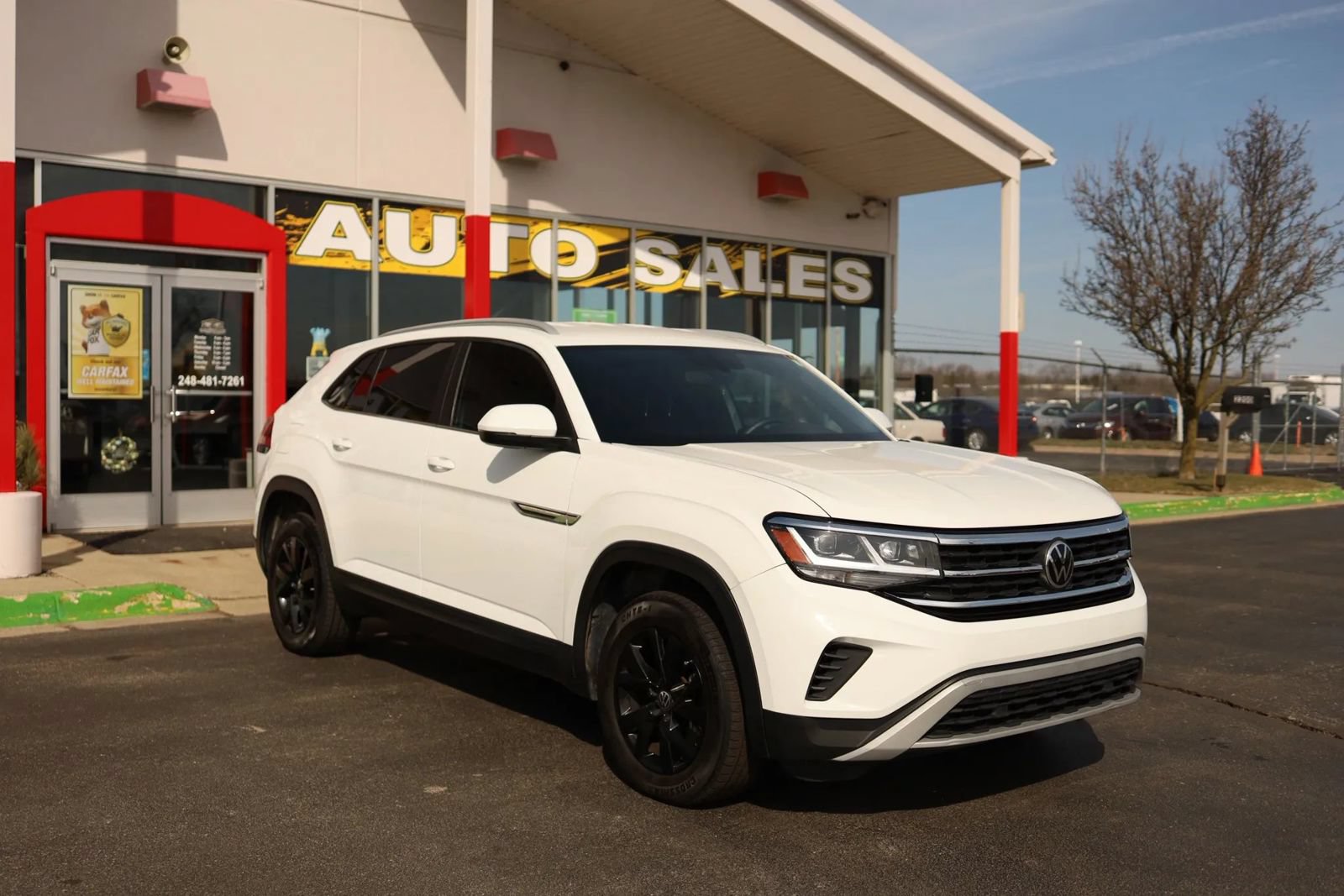 Used 2022 Volkswagen Atlas Cross Sport SE FWD image 3