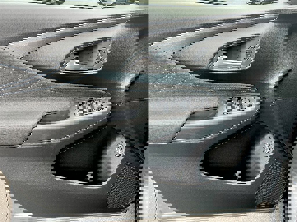 New 2026 Buick Envista Sport Touring w/ Convenience I Package image 19