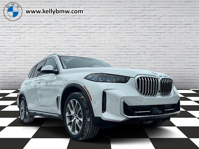 New 2026 BMW X5 xDrive50e image 1