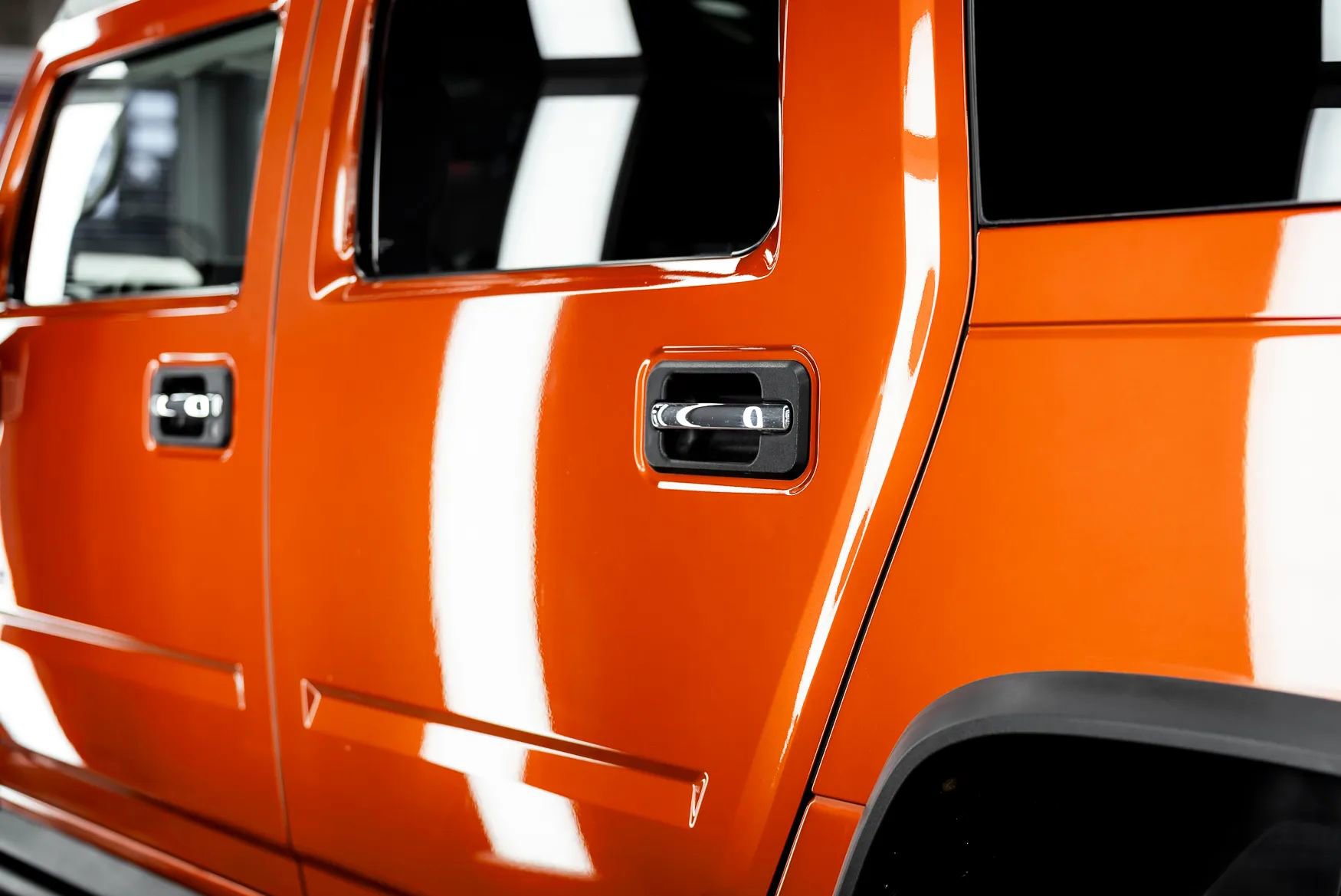 Used 2003 HUMMER H2 Luxury w/ Preferred Equipment Group AWD/4WD image 65