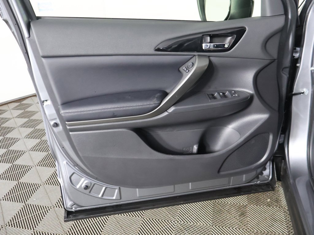 New 2026 Mitsubishi Eclipse Cross Black Edition image 23