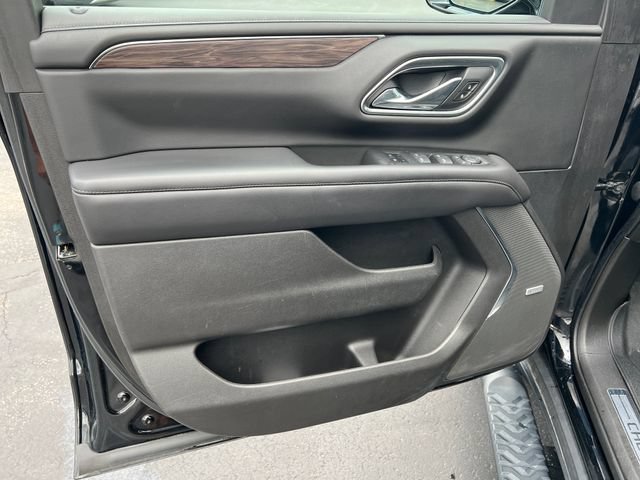 Certified 2021 Chevrolet Tahoe Z71 w/ Z71 Off-Road Package AWD/4WD image 10