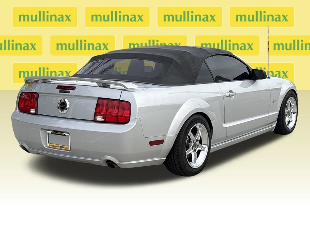 Used 2006 Ford Mustang GT image 4