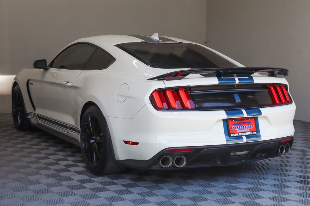 Used 2020 Ford Mustang Shelby GT350 w/ Technology Package RWD image 8