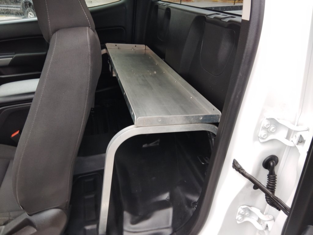 Used 2022 Chevrolet Colorado LT w/ Fleet Safety Package RWD image 26