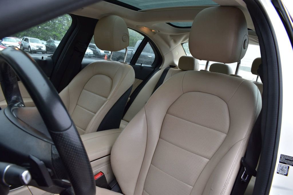 Used 2015 Mercedes-Benz C 300 Sedan image 14
