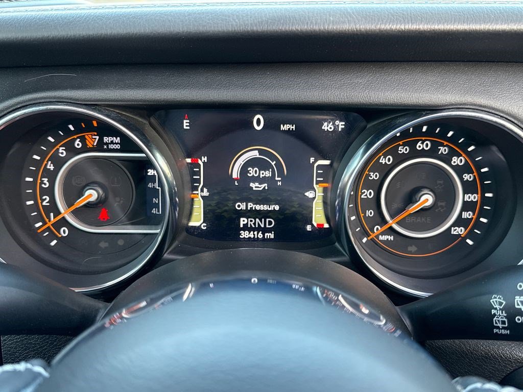 Used 2021 Jeep Wrangler Unlimited Sahara image 24