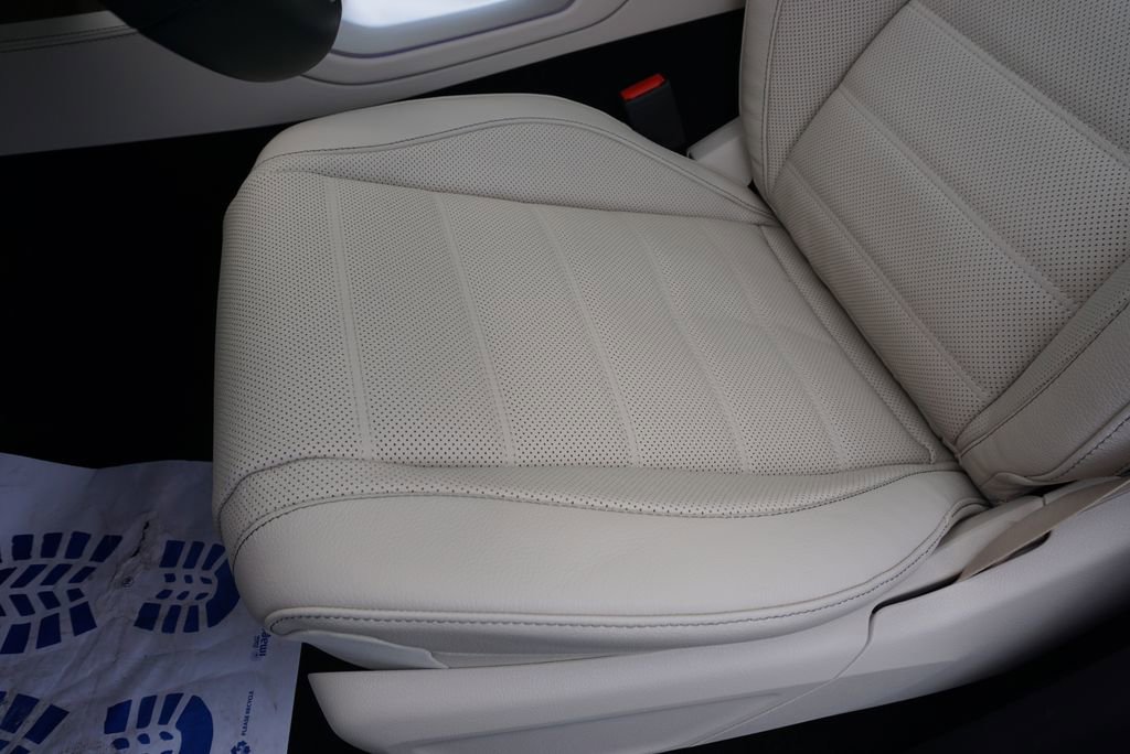 New 2026 Mercedes-Benz GLE 580 4MATIC image 48