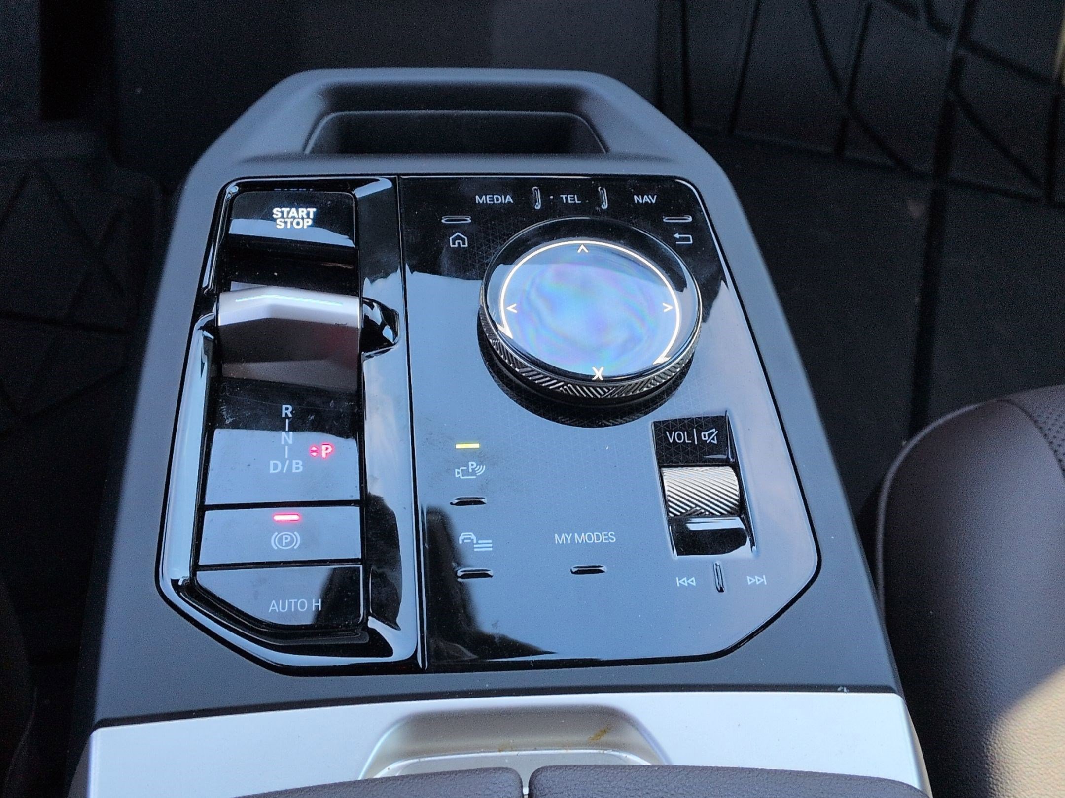 Used 2026 BMW iX xDrive45 image 26