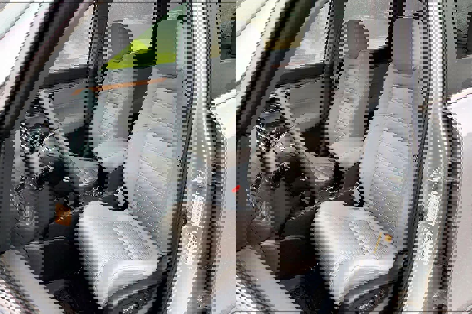 Used 2021 Honda CR-V EX image 7