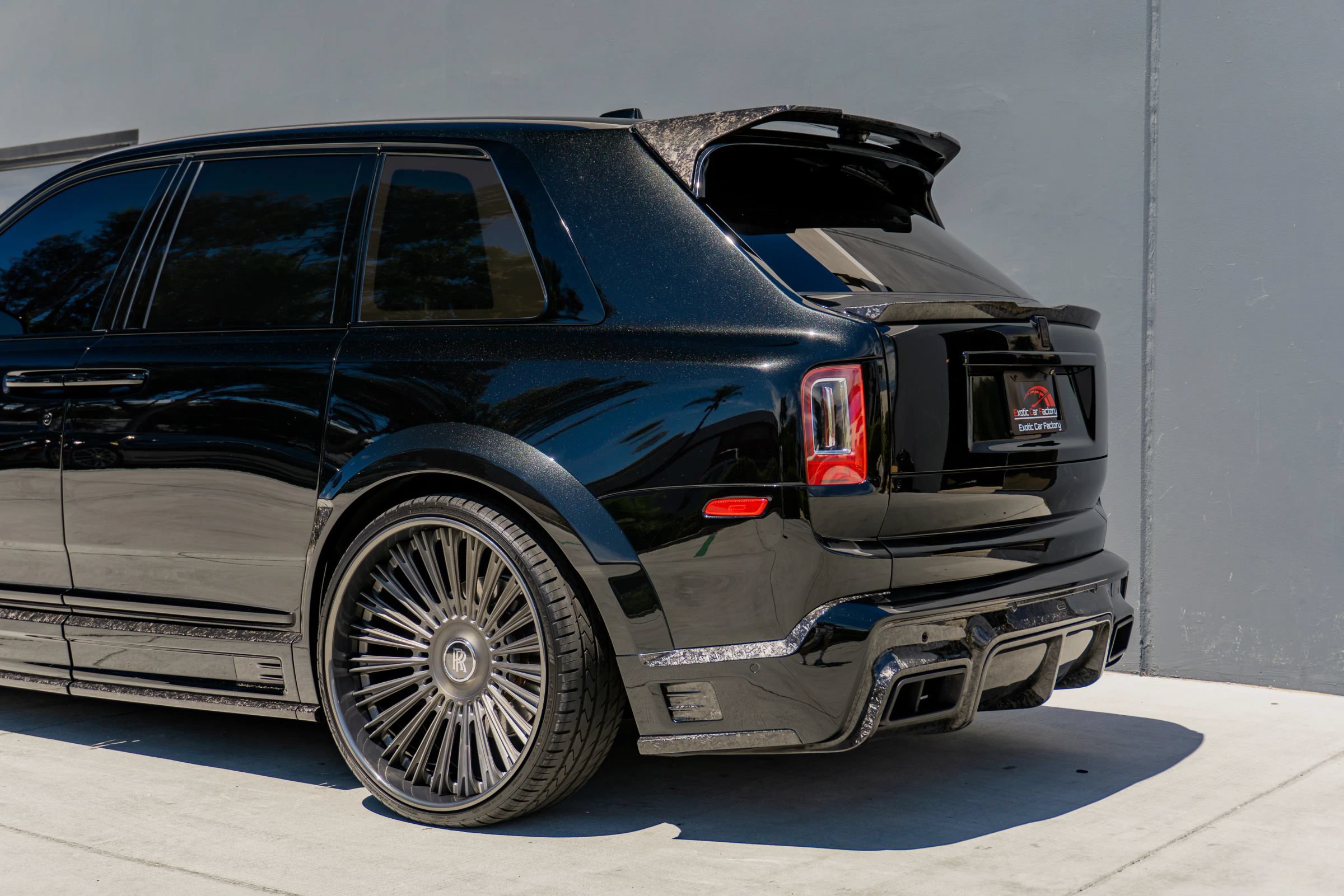 Used 2019 Rolls-Royce Cullinan AWD/4WD image 22