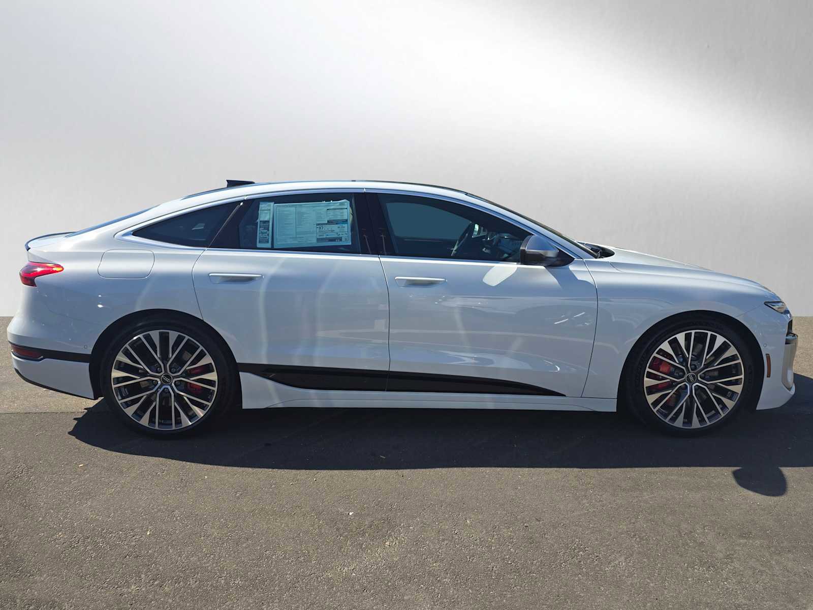 New 2025 Audi S6 e-tron Prestige image 37