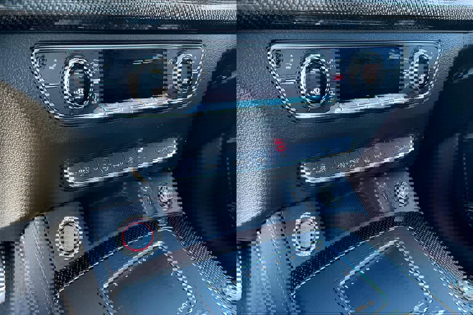 Used 2020 Audi SQ5 Prestige w/ Prestige Package image 35