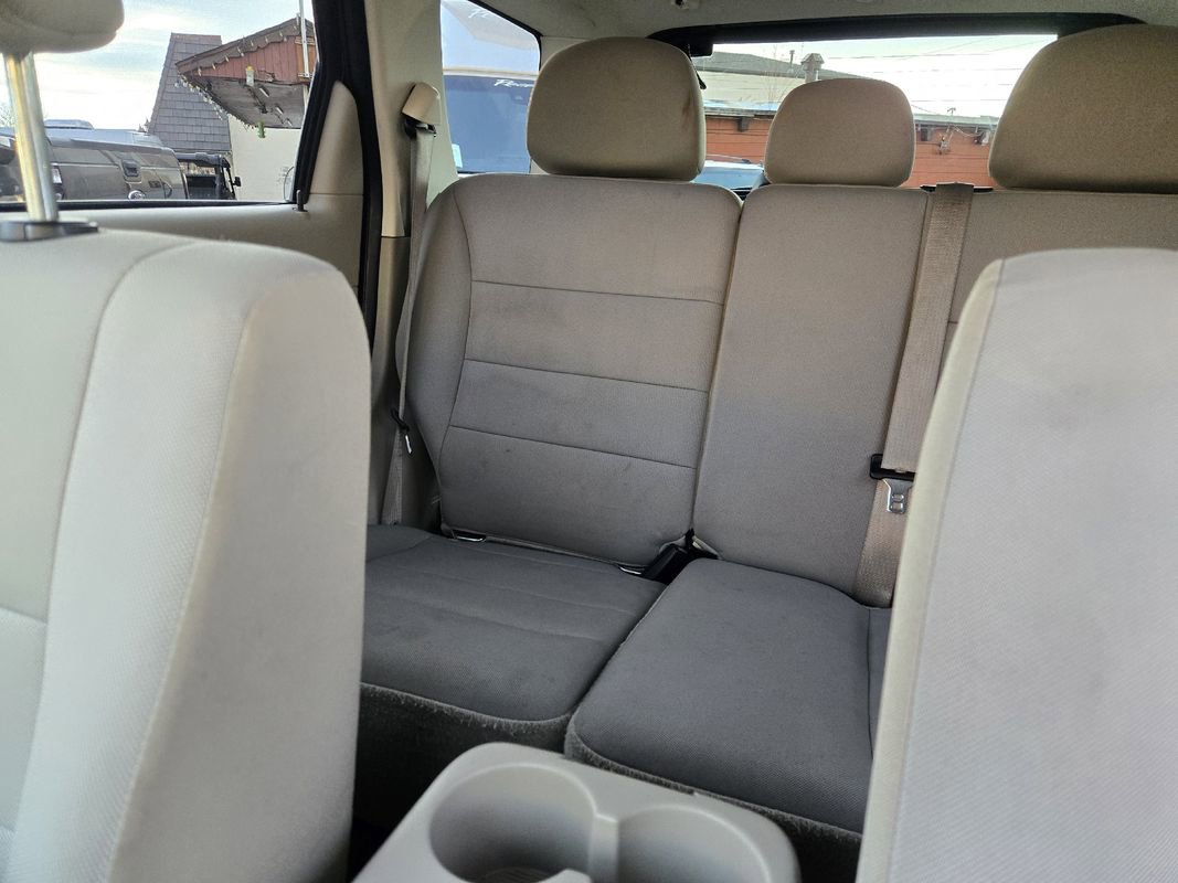 Used 2012 Ford Escape XLT AWD/4WD image 18