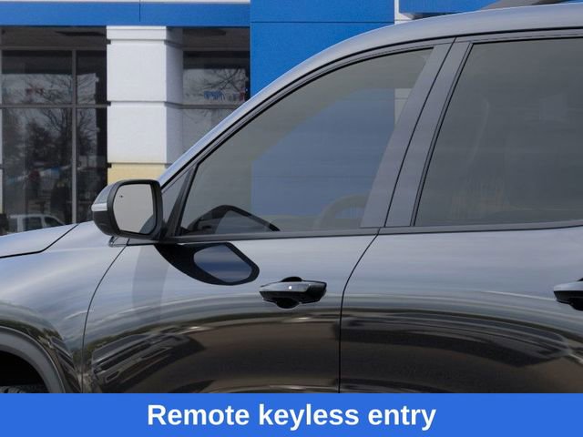 New 2026 Chevrolet Traverse Z71 w/ LPO, Floor Liner Package image 13