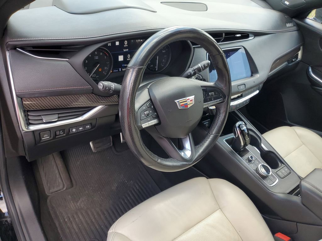 Used 2020 Cadillac XT4 Sport image 13