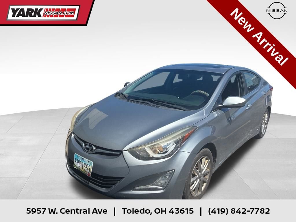 Used 2015 Hyundai Elantra SE w/ Option Group 03 FWD image 1
