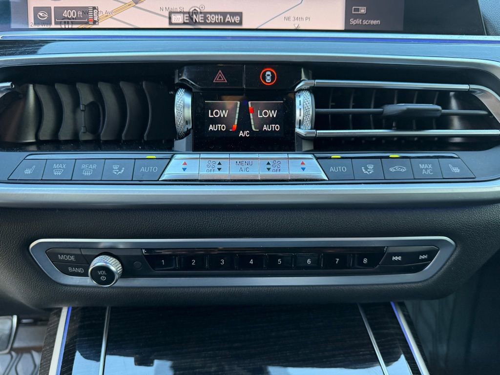 Used 2019 BMW X7 xDrive50i w/ M Sport Package image 28