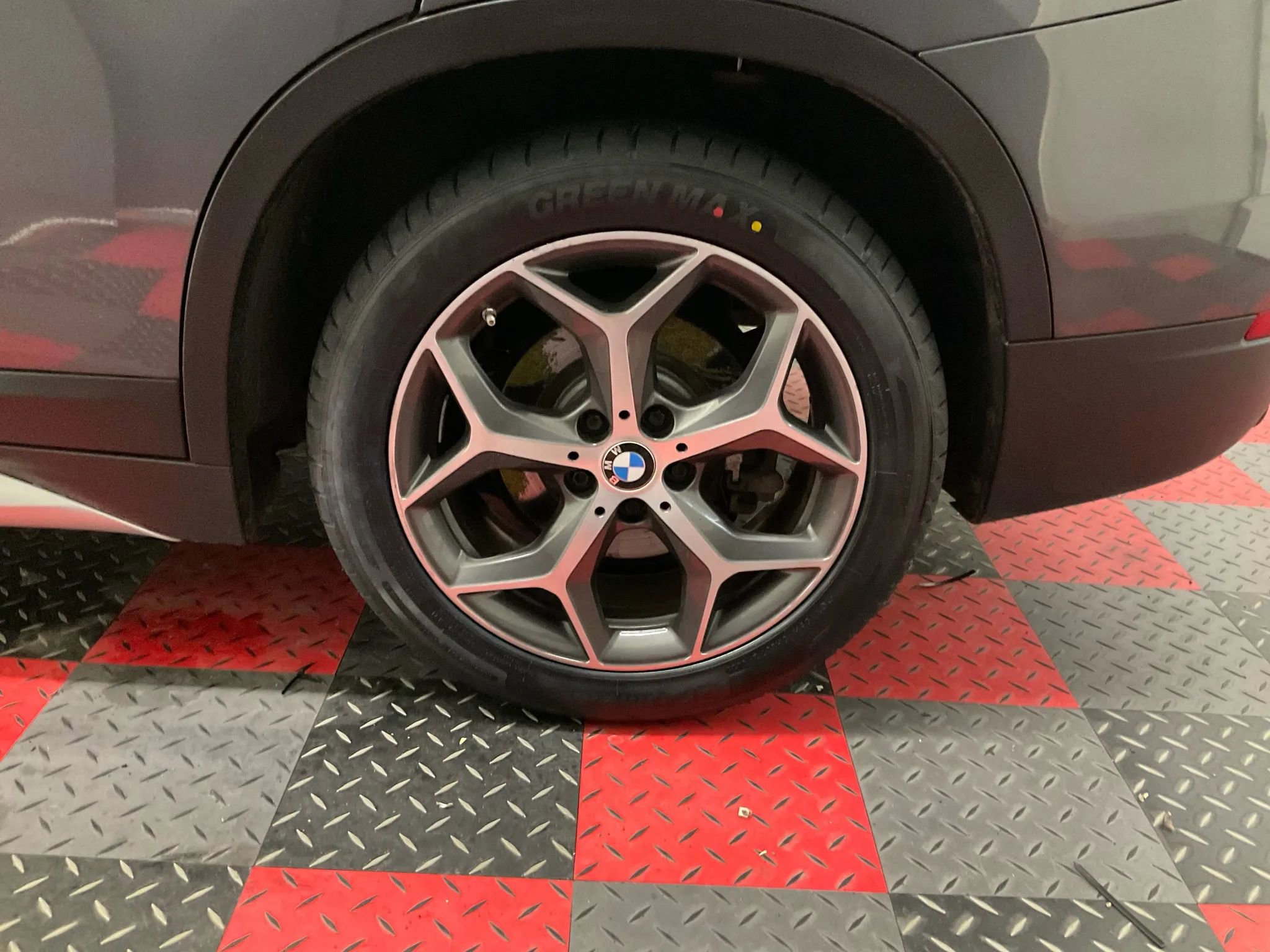 Used 2017 BMW X1 xDrive28i image 6