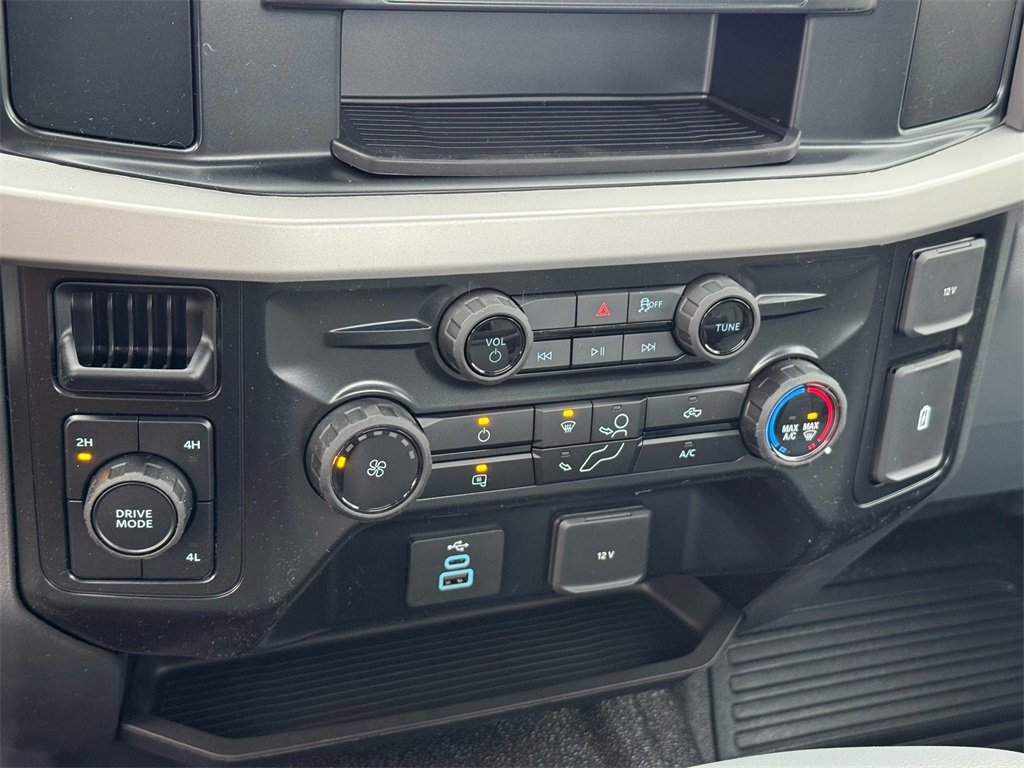 New 2026 Ford F450 XL image 16