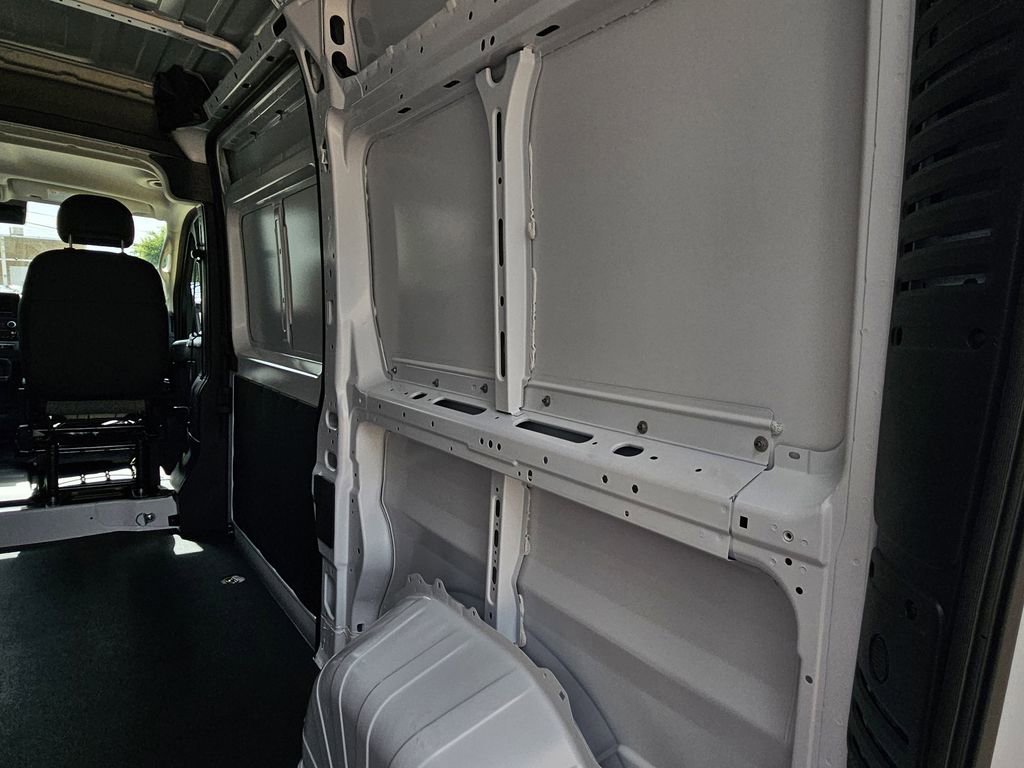 Used 2026 RAM ProMaster 2500 w/ Convenience Group FWD image 30