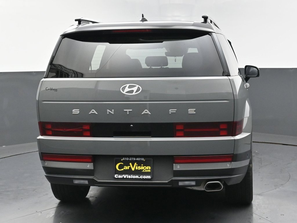 Used 2024 Hyundai Santa Fe Limited image 4
