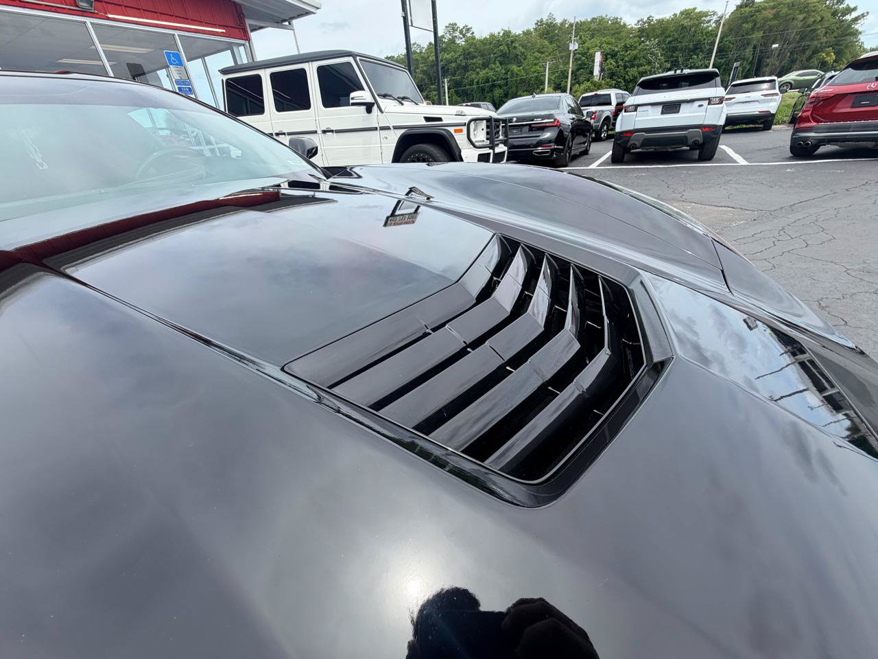 Used 2017 Chevrolet Corvette Stingray Coupe w/ 1LT RWD image 13