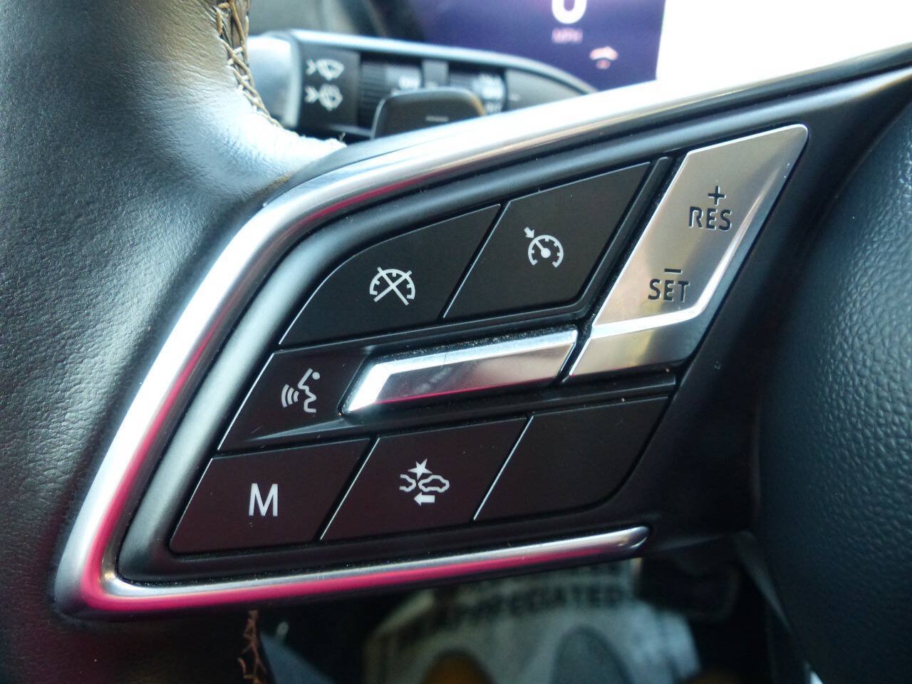 Used 2025 Buick Envision Sport Touring AWD/4WD image 27