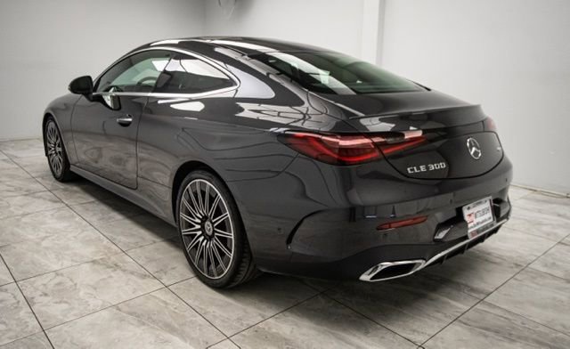 Used 2025 Mercedes-Benz CLE 300 4MATIC Coupe image 7