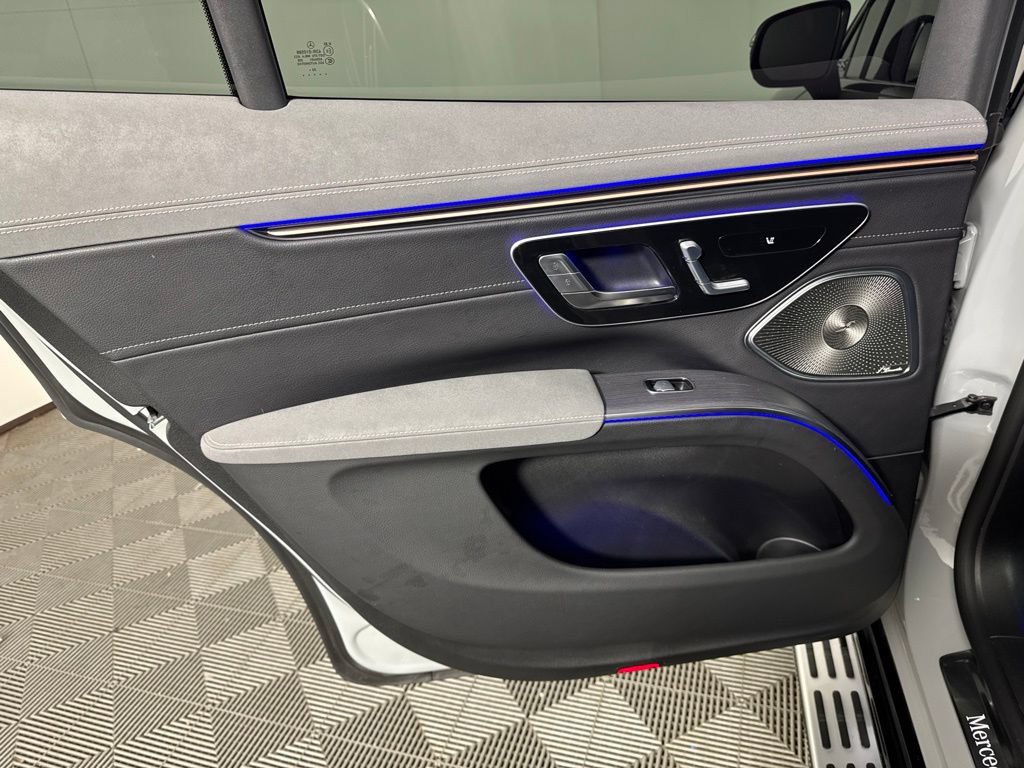 Certified 2023 Mercedes-Benz EQS 580 4MATIC SUV image 23