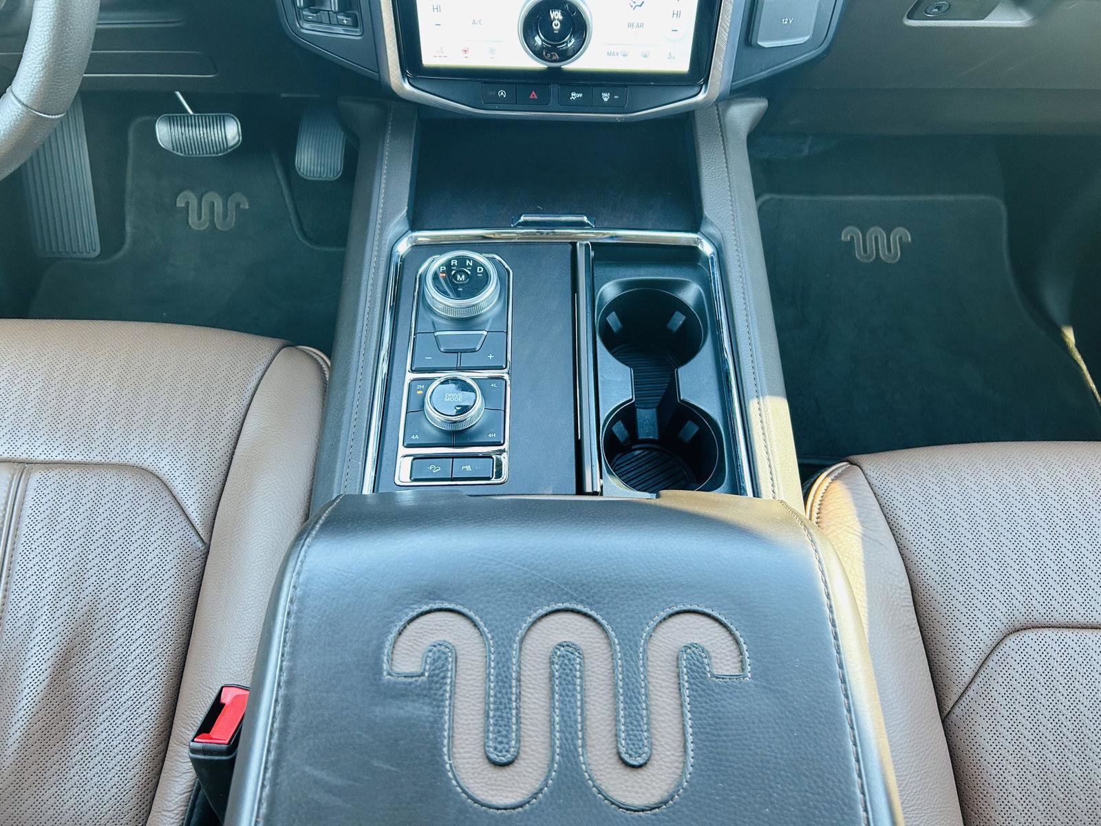 Used 2024 Ford Expedition Max King Ranch image 27