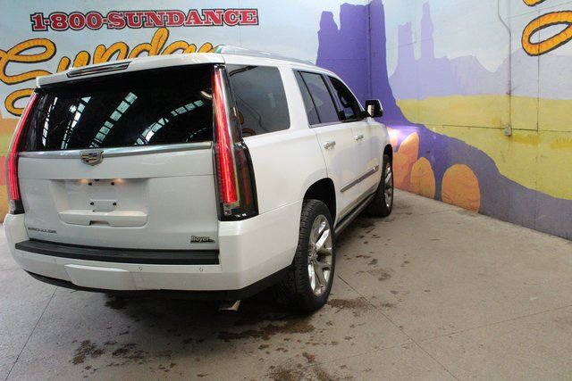 Used 2016 Cadillac Escalade Platinum image 8
